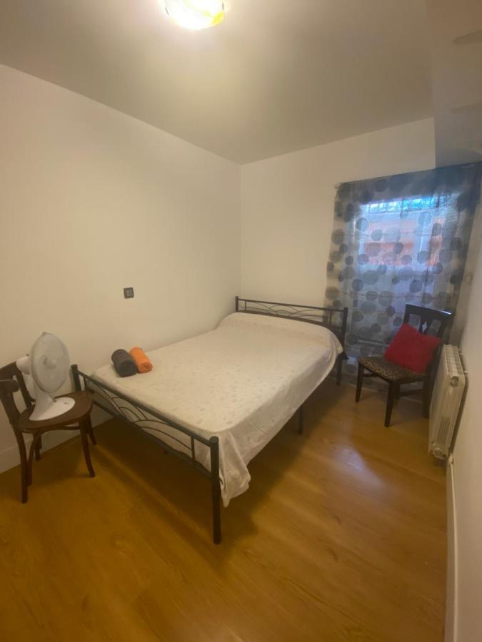 Apartamento Chamartin De Frente A 4 Torres Madrid Exterior foto